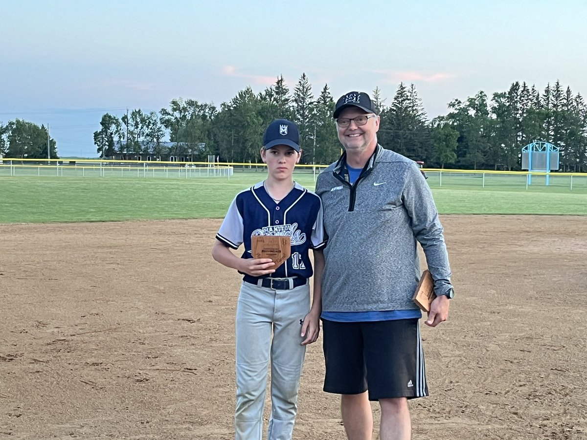CMBProvs's tweet photo. Final Results from the day!!

G18 - Roblin 13 vs The Pas 8
G19 - Carberry 5 vs Manitou 1
G20 - Carman 14 vs Portage 13 https://t.co/EPv7KZjzPk
