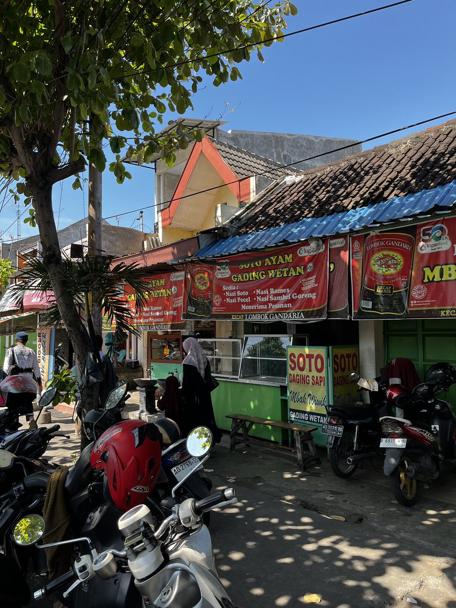 Salat satu es teh kampul terenak di solo