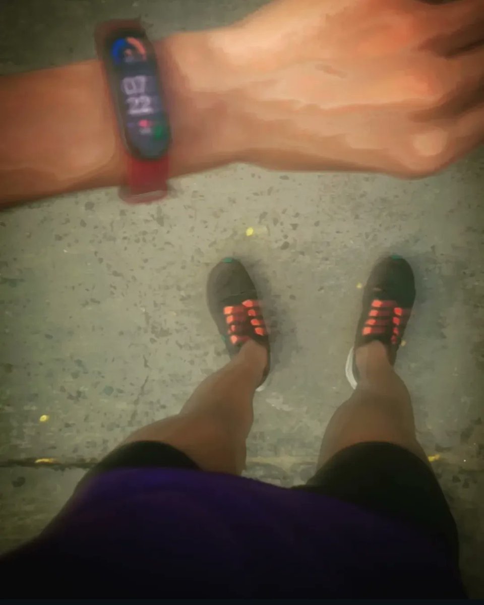 go_tapish's tweet photo. Sunday Runday 🏃🏾‍♂️🦩✨ https://t.co/0cDIQeMHle