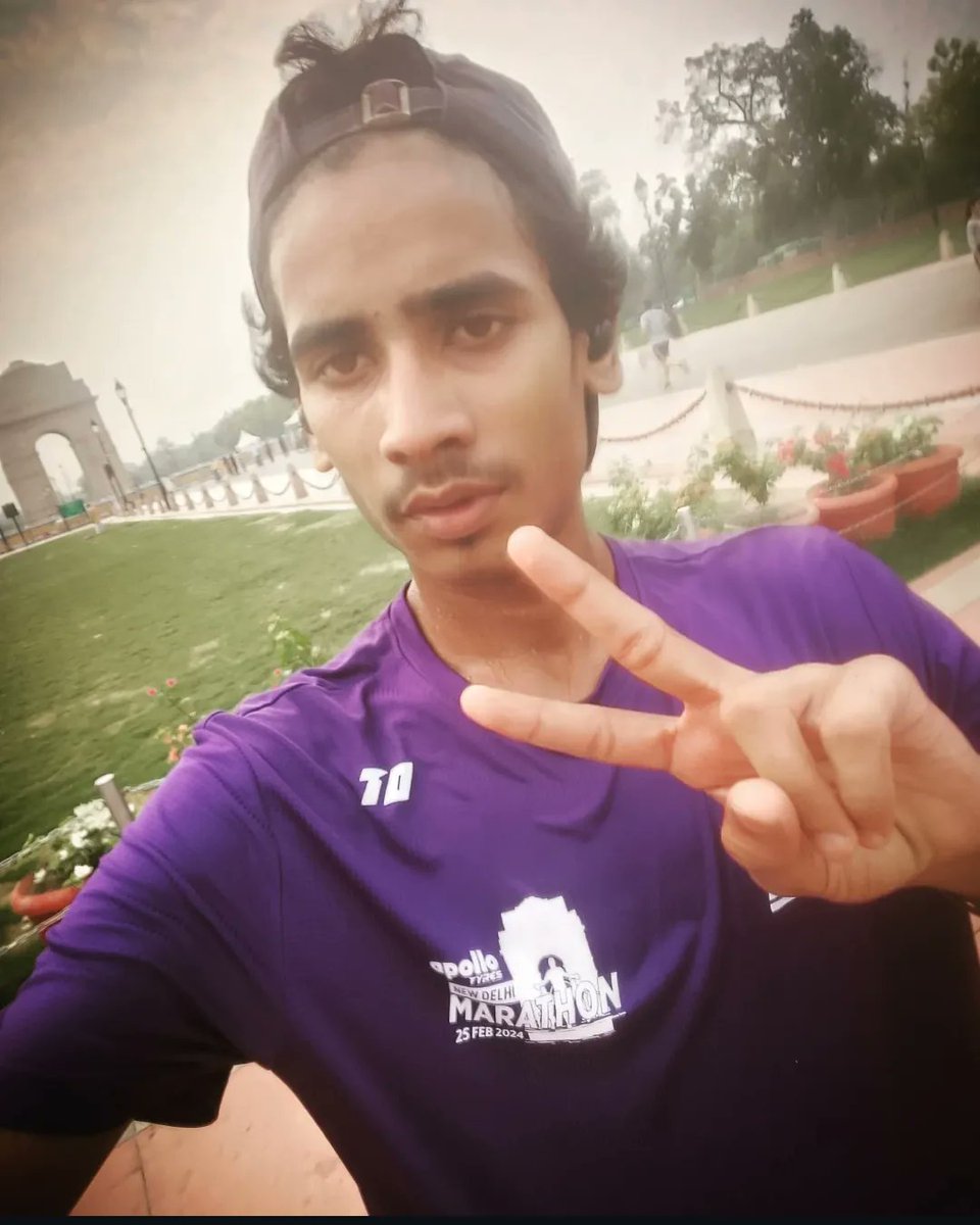 go_tapish's tweet photo. Sunday Runday 🏃🏾‍♂️🦩✨ https://t.co/0cDIQeMHle