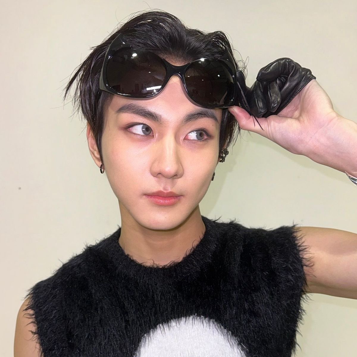 woonyjw's tweet photo. —— hi, i'm Kyunmi and i'm looking for interactive moots!

— she / her , 07
— not new to #stan twt #kpoptwt
— engene , carat , onedoor 
--> all fandoms are welcome <3 

♡ &amp; ↻ are highly appreciated! https://t.co/maLp1iB5Oj