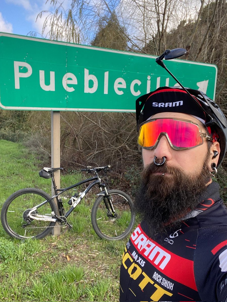 fuerzadelacalle's tweet image. 💪🏻🧔🏻🏁 Ruta MTB de invierno ⚙
📍 Talca ➡️ Puente Río Maule ➡️ Maule
📈 Distancia : 31 Km
📉 Duración : 1 : 23' 
#Mtb #rutamtb #ciclismo #cliclista #rutaenbicicleta #barbudo #cletero #regiondelmaule #talca #puenteriomaule #maule #invierno #chile #cycle #cycling #tatuado #riomaule