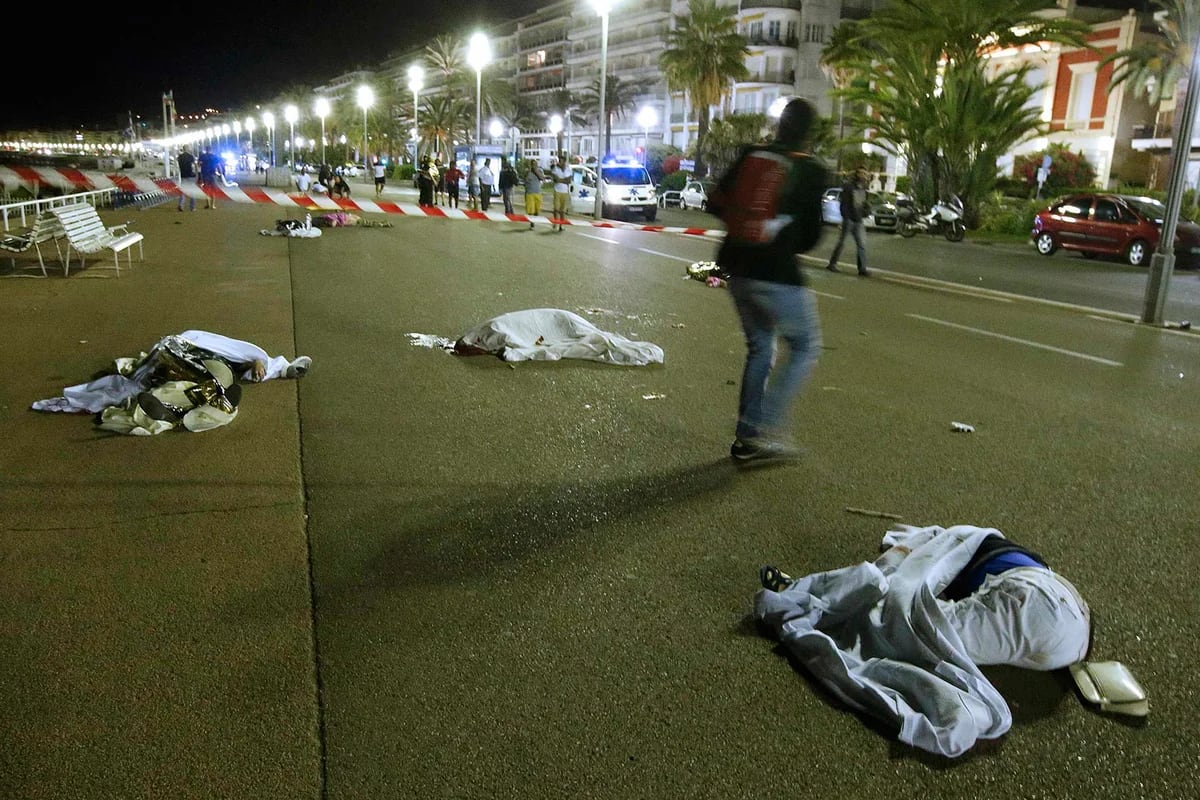 📅#Efemerides #14dejulio #AtentadoNiza #JorgeLuz #JulioChavez  
0291.com.ar/efemerides-029…