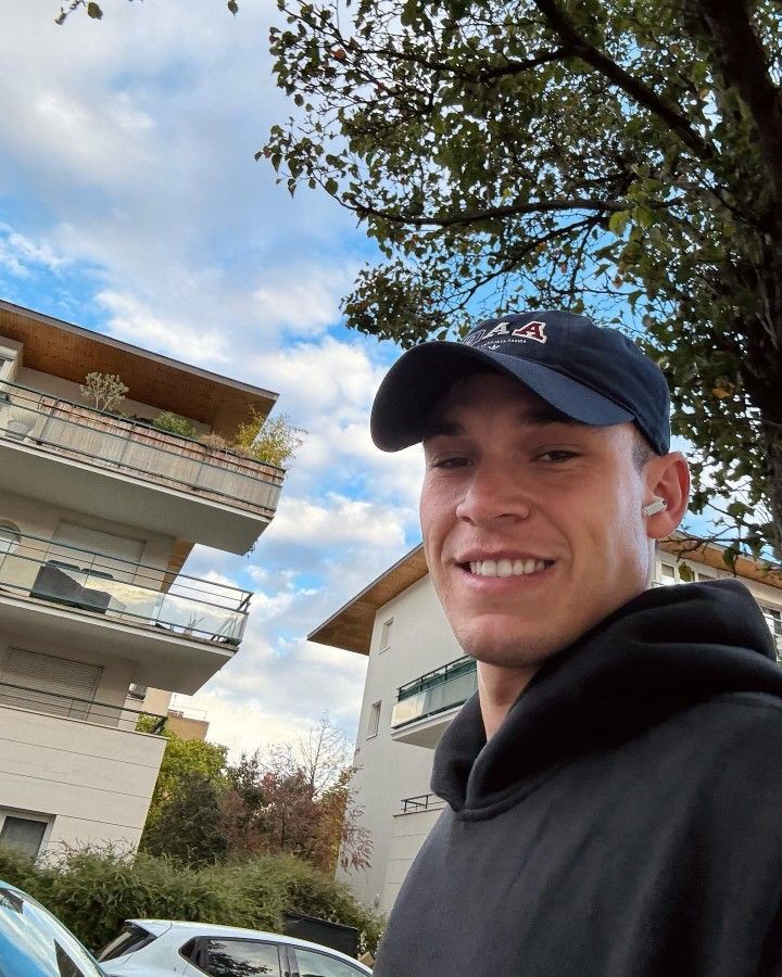 feliz día del padre al futuro padre de mis hijos, que dios lo guarde y me diga en donde