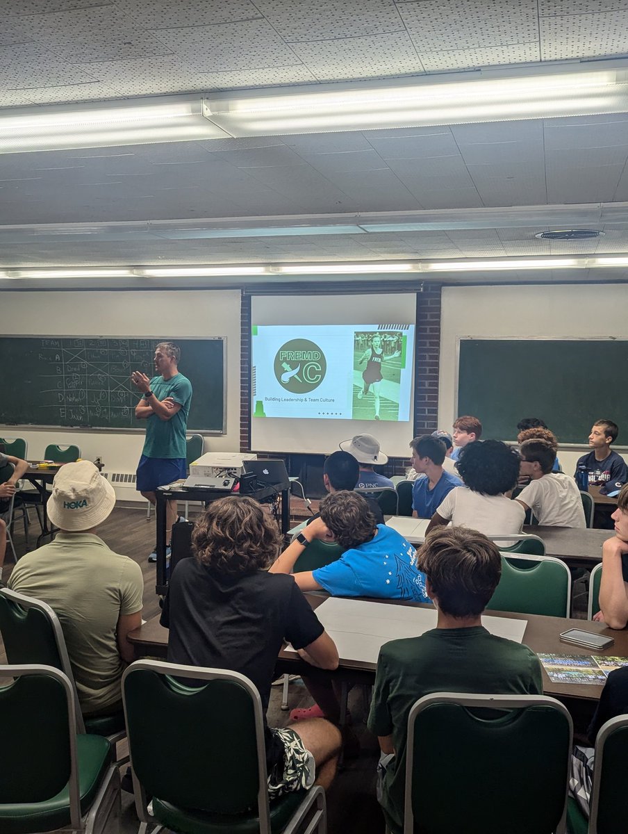 Fremd Distance Crew tweet media