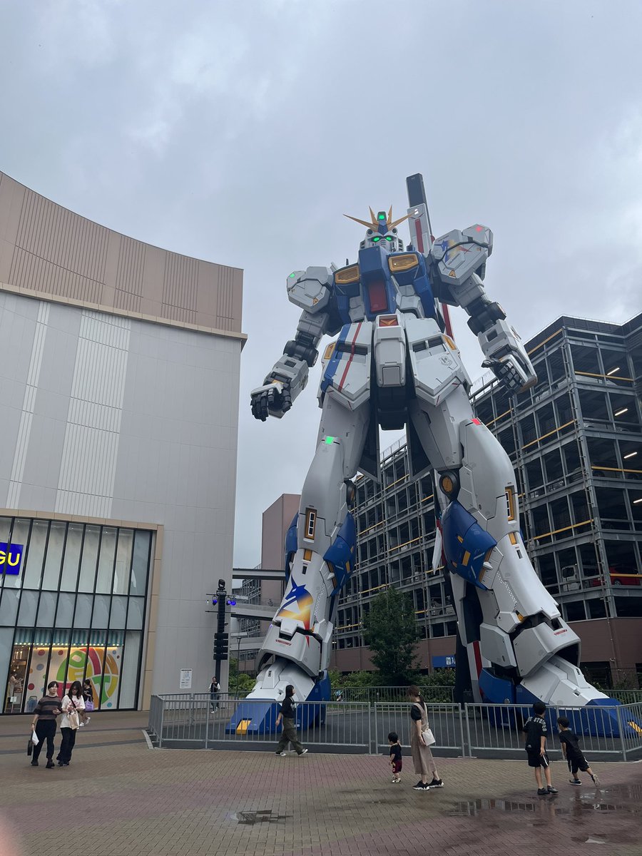 NAKAMI211's tweet photo. 昨日はららぽーと福岡に行きました。
いつもと違う大型複合施設で楽しかったです✨ https://t.co/r9QFfzpb9I