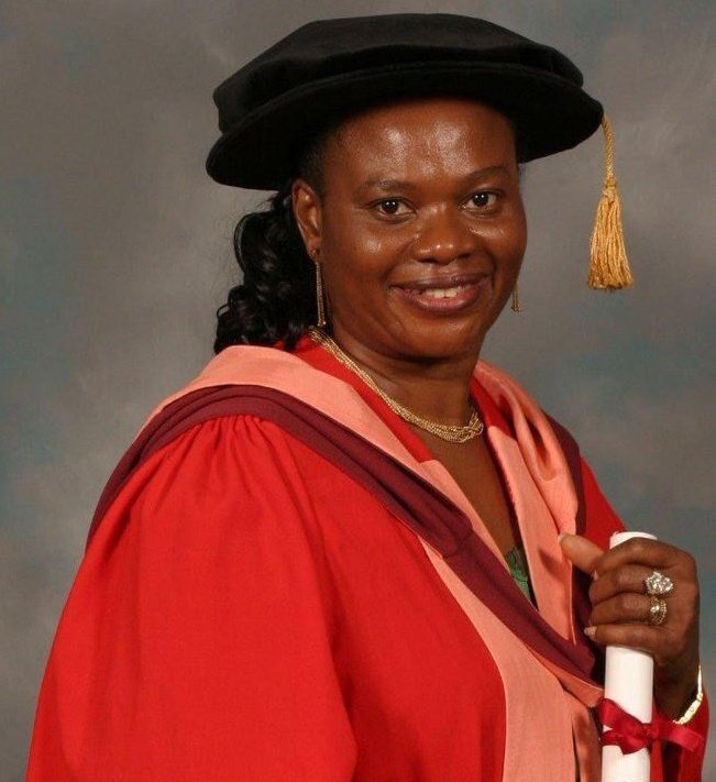 IgboHistoFacts's tweet photo. Prof. Dora Akunyili would've been 70 years today.

The incorruptible DG of NAFDAC who fought doggedly to eradicate unsafe products. In 2001, she became the NAFDAC boss. By 2006, she reduced fake drugs circulation from 80 to 15%.

Gone but not forgotten! https://t.co/yrtr0V0bZC