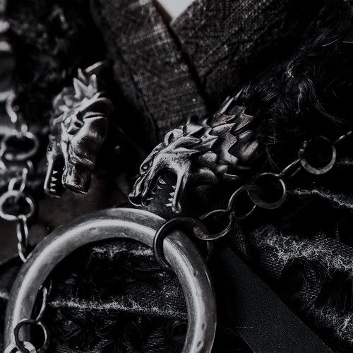⠀𝔗𝔥𝔢𝔦𝔯 𝔡𝔯𝔢𝔞𝔪𝔰 𝔴𝔢𝔯𝔢 𝔣𝔲𝔩𝔩 𝔬𝔣 𝔰𝔬𝔫𝔤𝔰 𝔞𝔫𝔡 𝔰𝔱𝔬𝔯𝔦𝔢𝔰.
⠀⠀⠀  ⠀⠀⠀ —————— ↻﹢♡
⠀⠀⠀⠀⠀⠀⠀⠀⠀⠀⠀ ⠀⠀⠀› ASOIAF.⠀⠀ GOT.
⠀⠀⠀⠀⠀⠀⠀⠀⠀⠀⠀ ⠀⠀⠀› FANTASYVERSE.