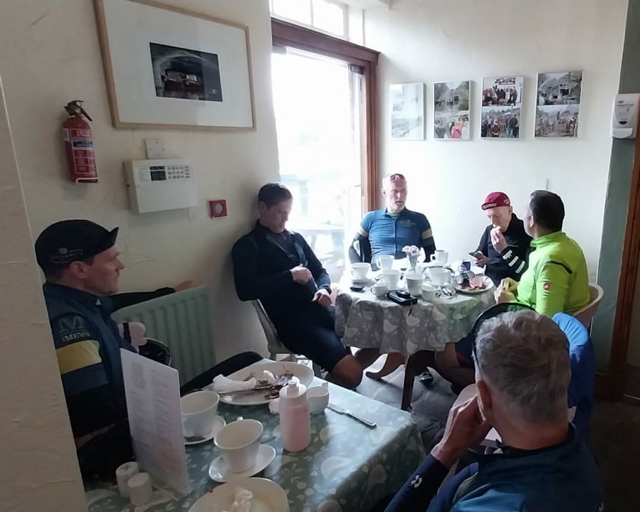 WetherbyVelo's tweet photo. The ride continued over the southern edge of Ilkley Moor to Bingley. Mighty fine replanishments from the Five Rise Café  https://t.co/rUXA2uUkfP https://t.co/LAJobyXUJ5