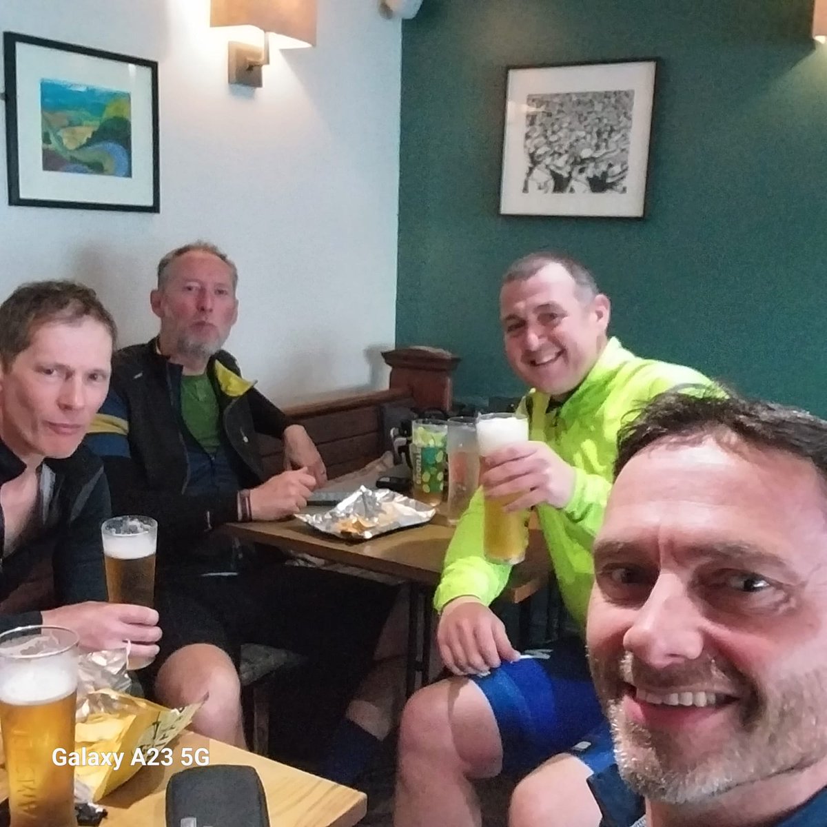 WetherbyVelo's tweet photo. The ride continued over the southern edge of Ilkley Moor to Bingley. Mighty fine replanishments from the Five Rise Café  https://t.co/rUXA2uUkfP https://t.co/LAJobyXUJ5