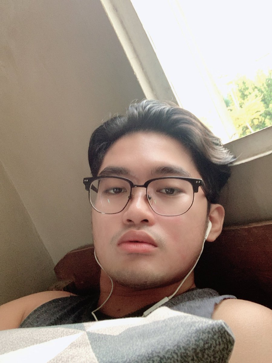 noeleman_'s tweet photo. Sleepyhead 😴💤 https://t.co/nZhpBPtm5K