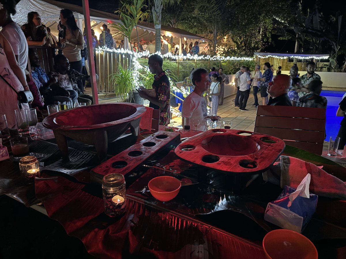 jeangene_vilmer's tweet photo. 🇫🇷#BastilleDay Around 700 people gathered at the Residence of France in Port-Vila, Vanuatu, for an inclusive celebration that brought together the French community in all its diversity, the Vanuatu authorities, the diplomatic corps, our local partners and many others. https://t.co/LDtNRbOARi
