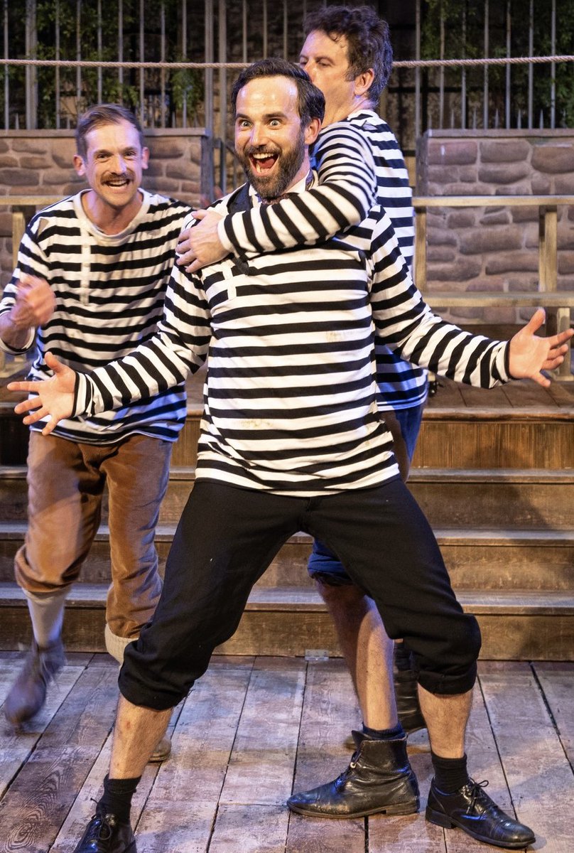 I was privileged to watch ‘The Giant Killers’ at <a href="/RoyalCourtLiv/">Royal Court Liverpool</a> last night. A true &amp; moving story of the early days of football (set in 1879) <a href="/LongLaneTheatre/">The Long Lane Theatre Company</a> As Bill Shankly said it’s not a matter of life &amp; death…it’s much more important than that’