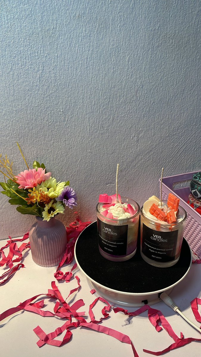 VEB_IB's tweet photo. Dessert candles are a delightful fusion of home decor and gourmand aesthetics, designed to resemble popular desserts such as cakes,cupcakes, and ice creams.
10,000 naira only.
To shop dm ⬇️

https://t.co/ez75iSfXUY https://t.co/SpjsSV4MIu