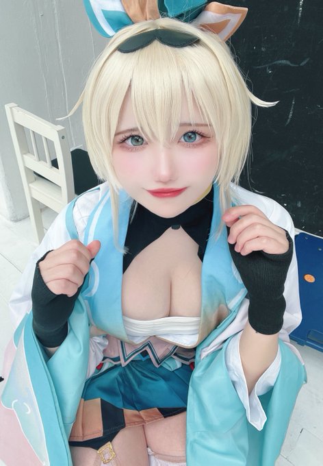 Twitterのコスプレ画像12
