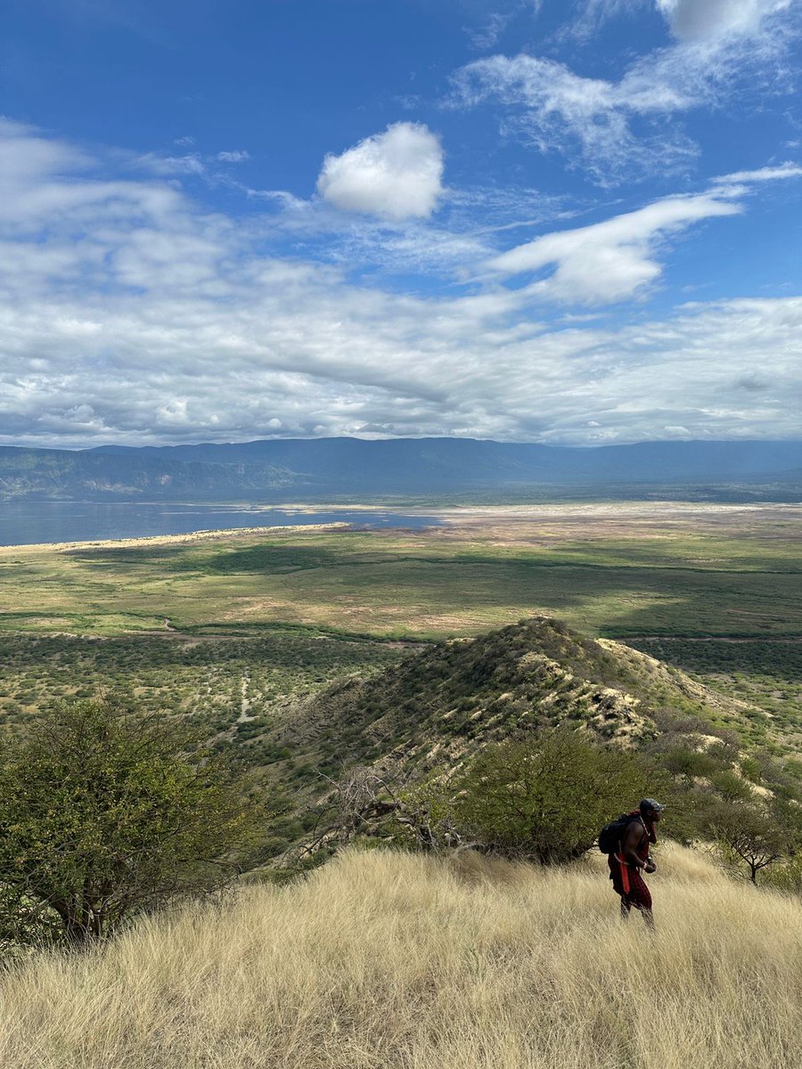 BunduRovers's tweet photo. Let's make this beautiful country thrive for everyone to really enjoy the freedoms our forefathers arrived for.  #KenyaNiYetu #TembeaKenya #PointAndGoBeyond #BunduRoversClub https://t.co/l044klqmgP