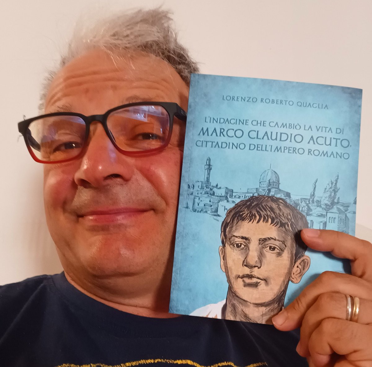Zipporo's tweet photo. Tra "Ben-Hur" e "L'inchiesta", la storia di un uomo che mette  in gioco le sue convinzioni pur di sapere: perché, come dice Maria di Magdala, "non c'è timore nel professare la Verità."

#lorenzorobertoquaglia 
#SelfPublishing 
#autoeditoria 
#youcanprint 
#romanzostorico https://t.co/8IR8KYQ6xm