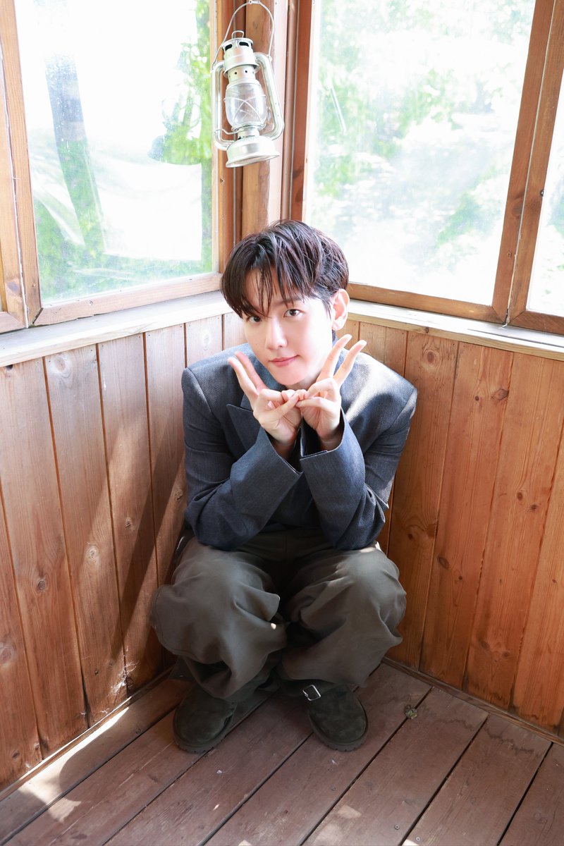 📸 <DAZED> KOREA Behind Photo [1]

weverse.io/baekhyun/media…

#백현 #BAEKHYUN #데이즈드 #DAZED