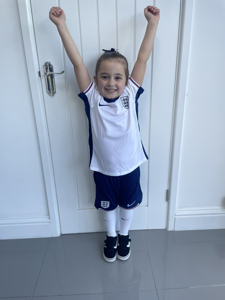 Beatrice thinks its coming home <a href="/SkySportsNews/">Sky Sports News</a> #SSNThreeLions #CantStartAFire