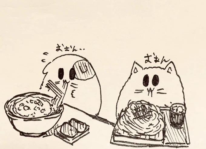 立ち食いそばで見かけるもち猫さん達🐱🐱 