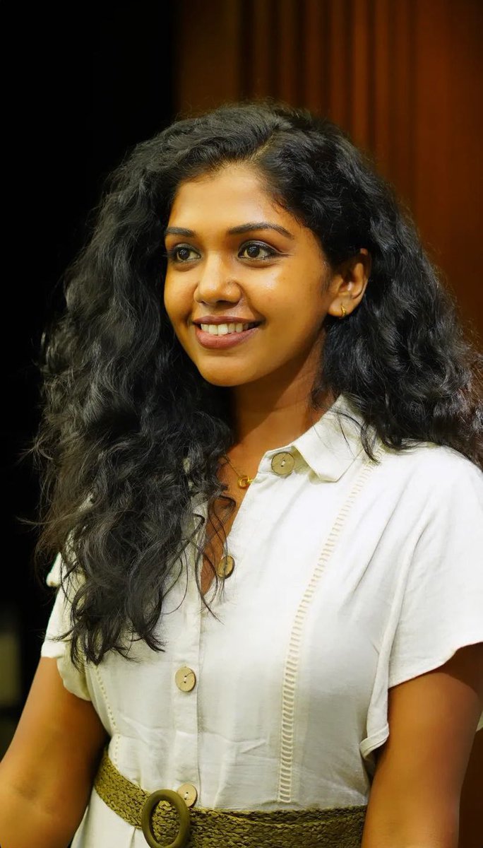 Riythvikasole's tweet photo. Look!!!
My God @Riythvika 
#Riythvism https://t.co/YJcpQji2UH