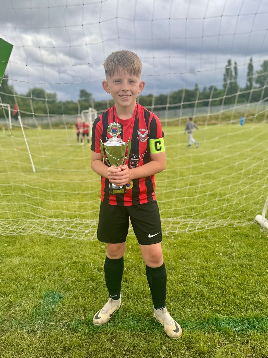 Chris Hilton tweet media