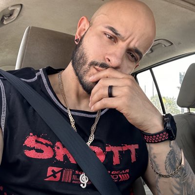 LatinXception's tweet photo. #NewProfilePic https://t.co/ZftSHOAXoc