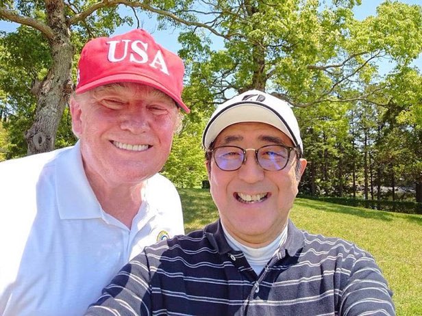 CCkenWork's tweet photo. Trump thought he saw an Oriental figure in the crowd. "Shinzo? No way..."
It was the figure of his late ally who had lost his life in a heinous act 3 summers ago. As Trump moved his face slightly to get a better look, a bullet grazed his ear.

This kind of story is unfolding...🥹 https://t.co/B8ygtvvIbC
