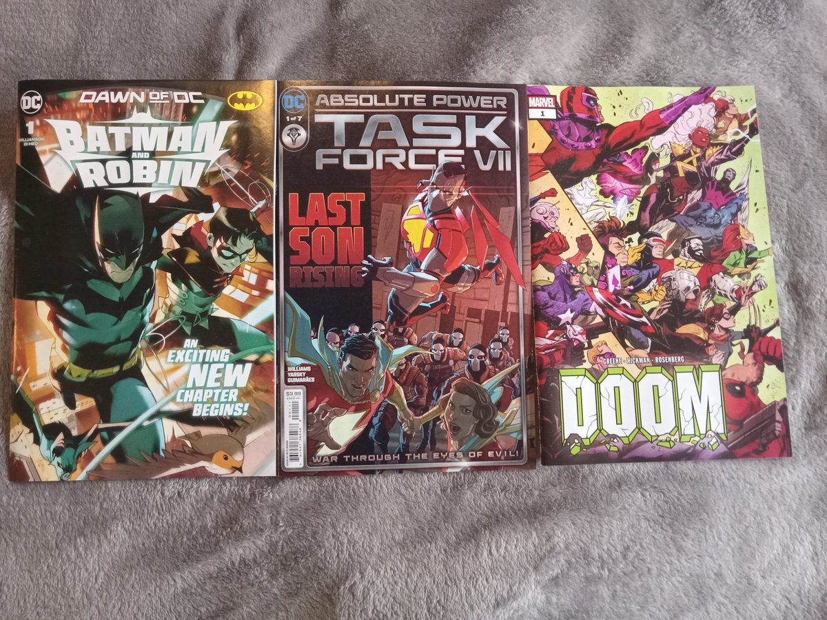 GodsGodNoGods's tweet photo. #NowReading:

#Doom by Jonathan Hickman &amp; @sanfordgreene 

#BatmanAndRoin by  @Williamson_Josh &amp; @SimoneDiMeo_ 

#AbsolutePower: #TaskForceVII #1 by @mymonsterischic &amp; @caitlinyarsky https://t.co/KKVj3rY0nK