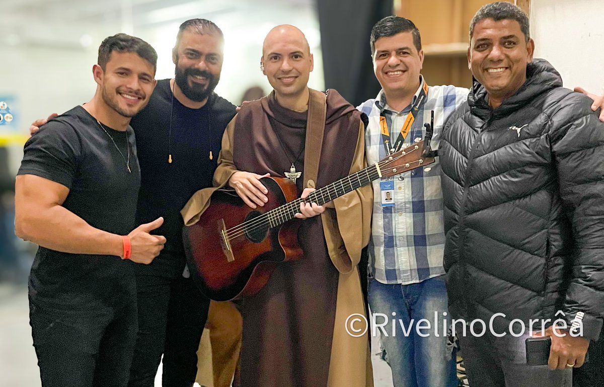 Rivascn's tweet photo. Isso é PHN  
Ou Santos ou nada! https://t.co/2QXYyyiWgX