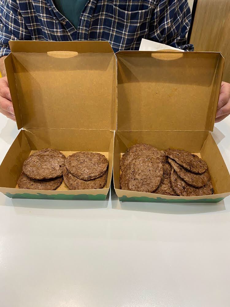 cambridge_pt's tweet photo. “How to you eat carnivore when travelling?”

Easy.

(My sons is the box on the left😂)

#yes2meat
#HealthFood
#YesReally https://t.co/KPOd8DwZZv