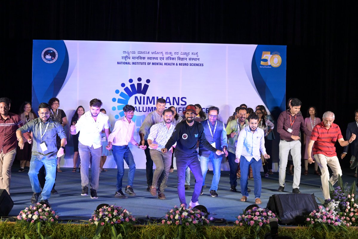 NIMHANS_BLR's tweet image. The NIMHANS Alumni Conference 2024 hosted a vibrant cultural and social program which brought together the alumni to have a fun evening. #NIMHANSAlumniConference #CulturalProgram #AlumniReunion