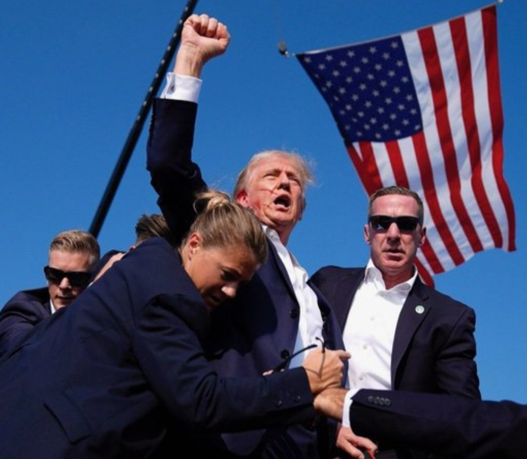 BigDaugherty's tweet photo. This man has given so much and been mercilessly persecuted so we can see the evil manifest as he exposes it. The time of fence sitting is over people!   The choice has never been more of a contrast between good and evil. #Trump #Trump2024 https://t.co/hs1rxTVyEr