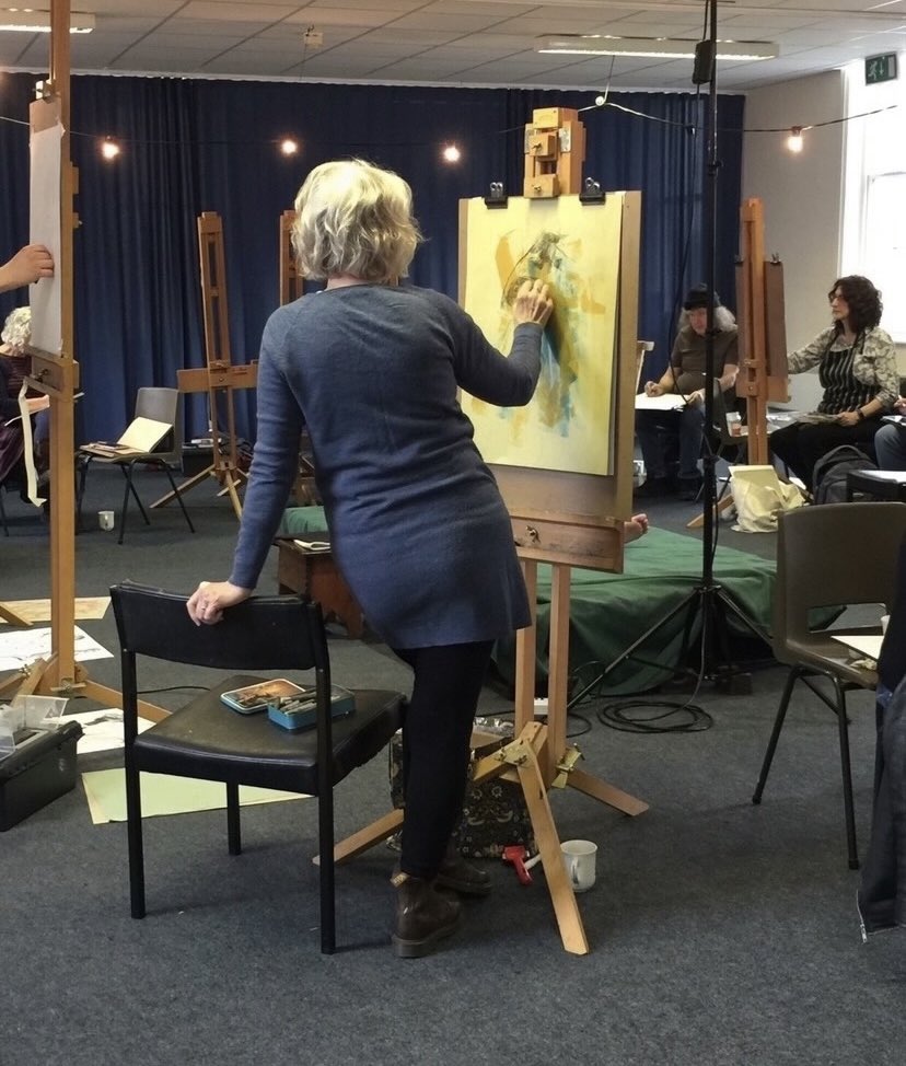 CarlHardwick4's tweet photo. Westgate Studios, Wakefield 
Have a go at Life Drawing, It's a bit different, a challenge. It’s a really good atmosphere you'll enjoy it. Thursday's from 7:00 until 9:00, £7.00, you'll love it 😀🎨 https://t.co/tUvzSWYZED