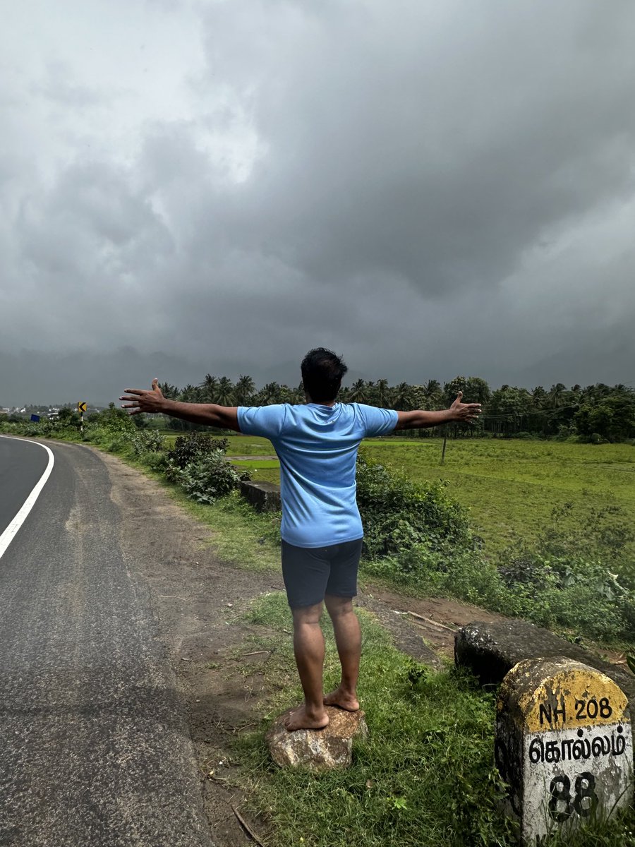 Senthil61324810's tweet photo. https://t.co/JIKUVumDRm
