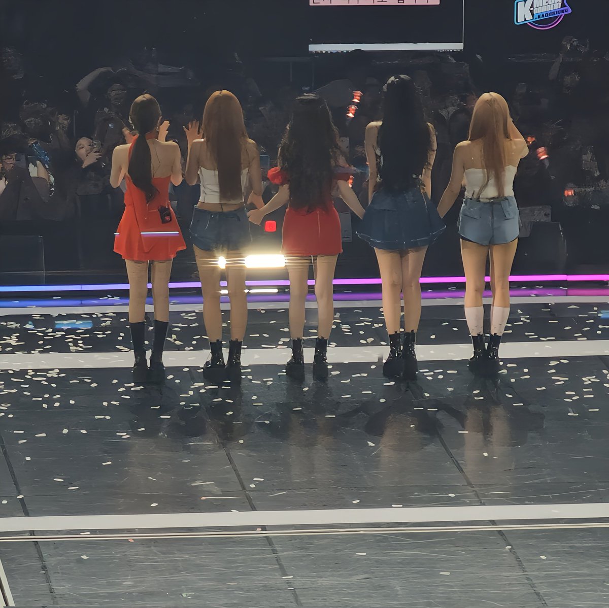 Waiter8152's tweet photo. 240713 K-MEGA CONCERT in Kaohsiung 
🩷💛🩵💚💜
🥹🥹🥹

#레드벨벳 #RedVelvet
#아이린 #IRENE #슬기 #SEULGI #웬디 #WENDY #조이 #JOY #예리 #YERI https://t.co/7oq6lfd9j1