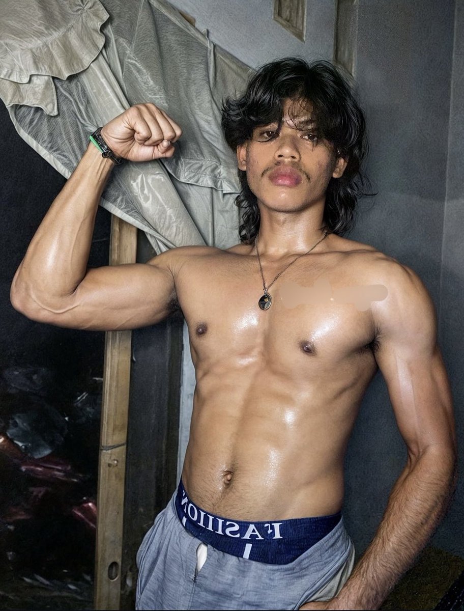kekarboy's tweet photo. Suka yang mana? 💪🏾💦 https://t.co/J3hdQqQOdt