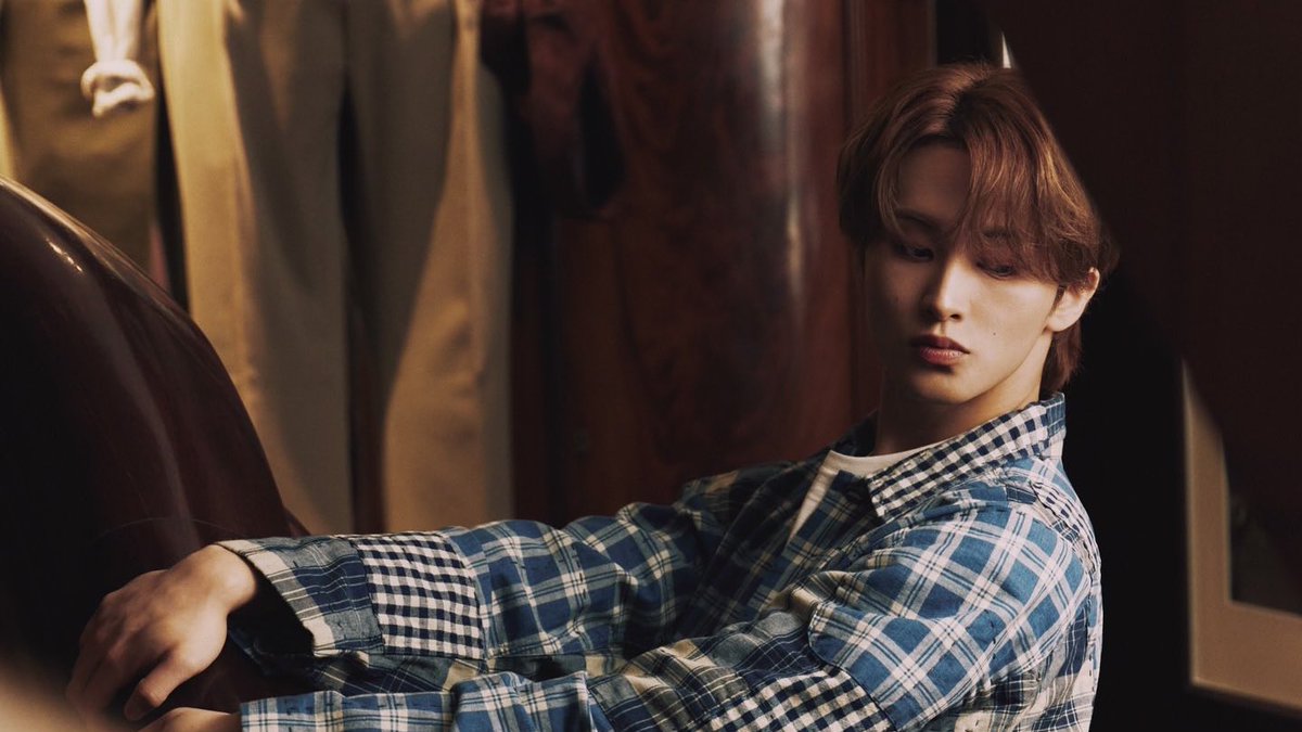 oct14ber's tweet photo. 🏇🤎⭐️ , mark lee with polo ralph lauren https://t.co/qSLE6lZoSE