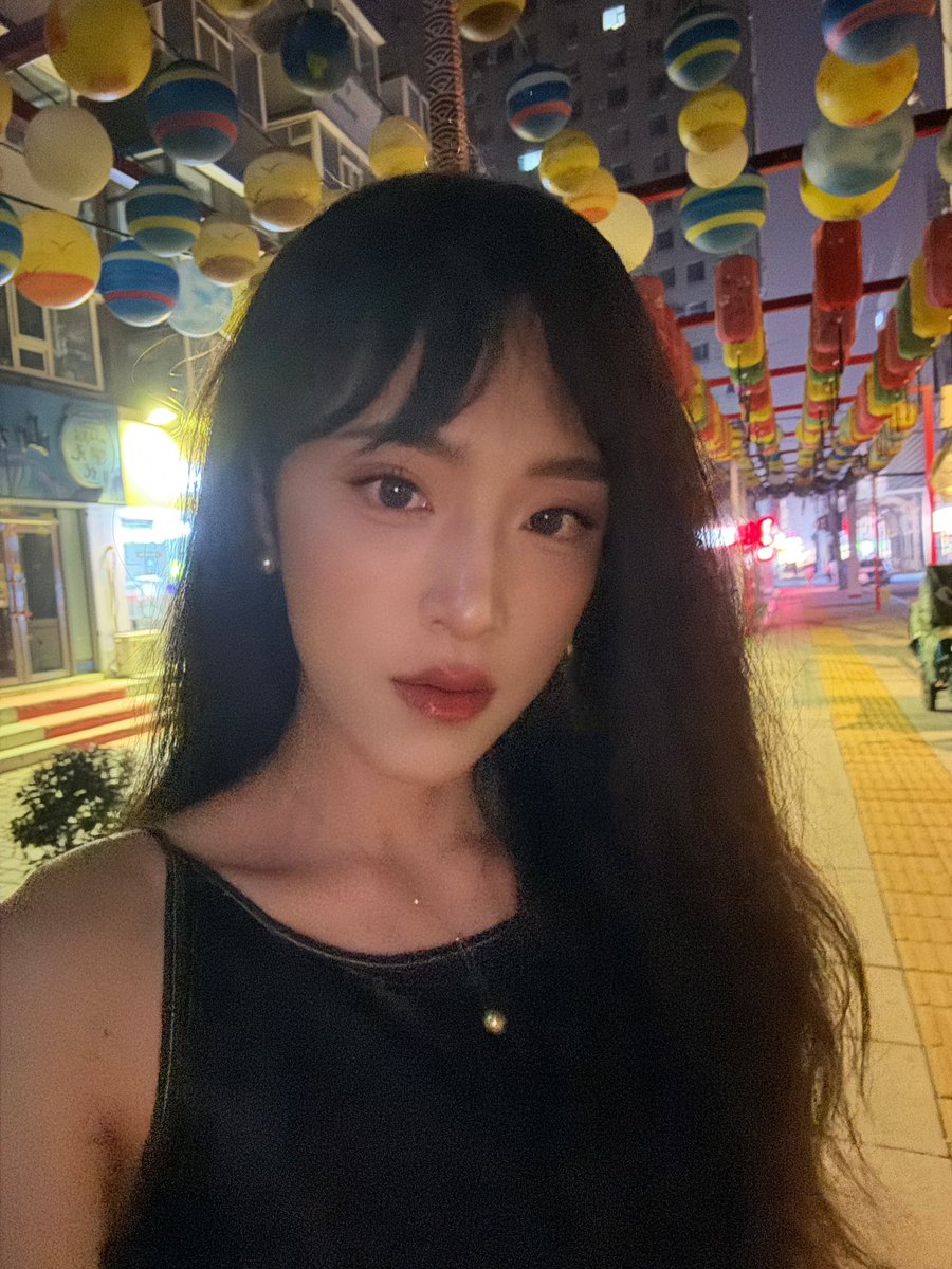 lyly0227's tweet photo. https://t.co/85W4eyxBlg
