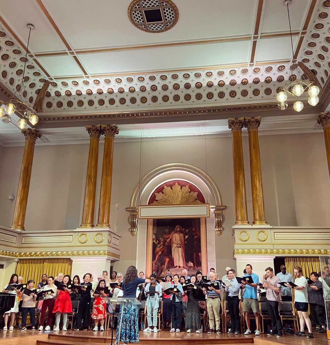 It was beautiful to solo with All Souls choir at their summer concert with <a href="/MariaMarchantpf/">Maria Marchant</a> conducting! Thank you for asking me to be part of your special evening <a href="/AllSoulsLP/">All Souls Langham Place</a> in the heart of London ❤️#thelondonsoprano #mozart #mendelssohn #climbeverymountain #youllneverwalkalone