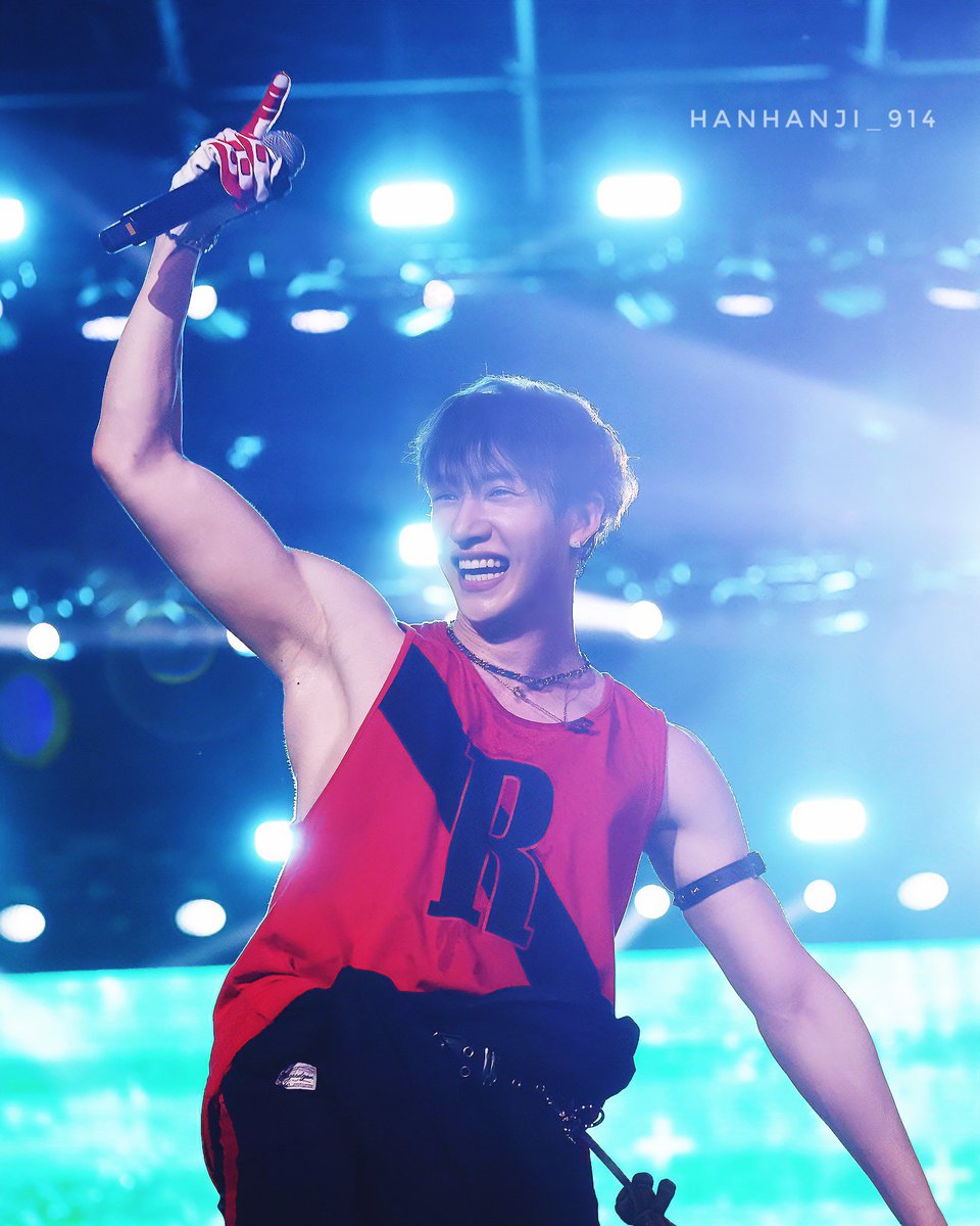 BCHANPIC's tweet photo. HAPPY CHANNIE 🥹❤️ https://t.co/db00vBAkfS