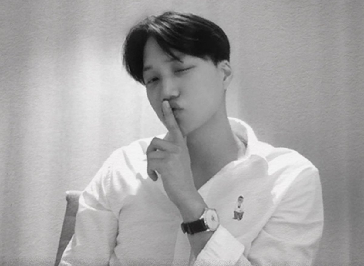gomgomkai88's tweet photo. و بلاخره ششمینkai's  ordinary days🥹🥹
آخه ببینیدش-
قند، عسل، شکر، نبات، شکلات، موچی✨

#KAI 
@weareoneEXO https://t.co/PH3rl7Oanp