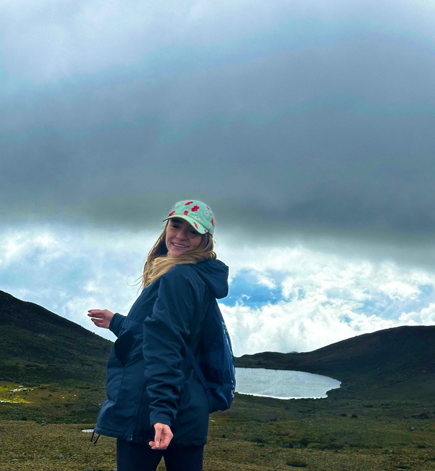 JessicaDonado25's tweet photo. So it was #Paramodesumapaz 🤍✨⛰️ https://t.co/pTOQwtcNf5