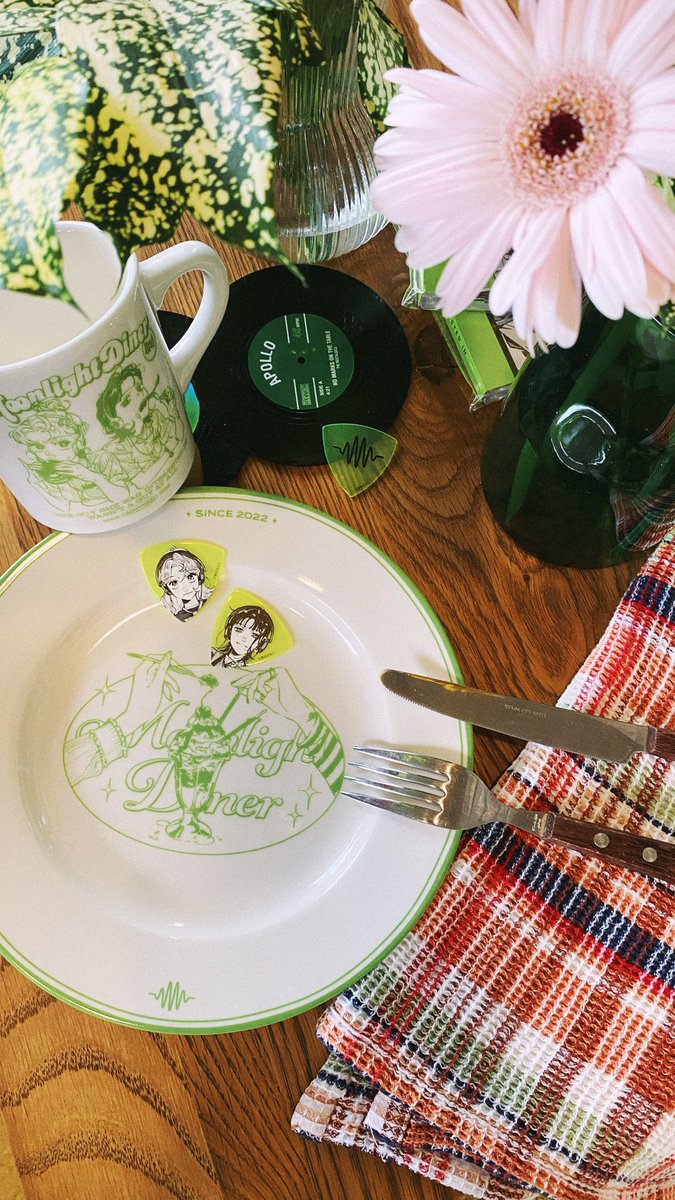 新井すみこ tweet media