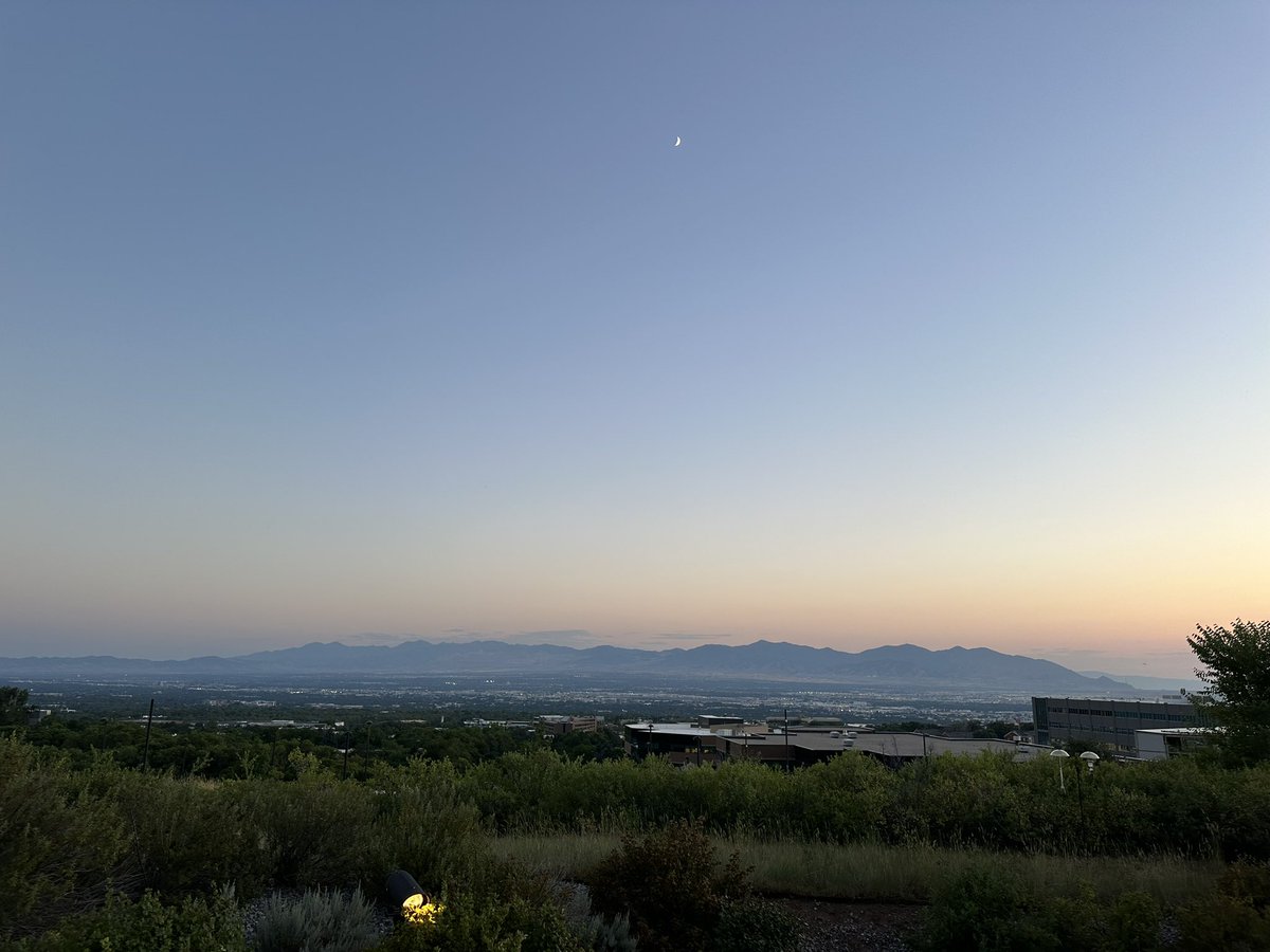 Very successful #AIME2024 Workshop on AI for Reliable and Equitable Real-World Evidence Generation in Medicine. Thanks to Dr. Zhang <a href="/Z_Linying/">Linying Zhang</a> for the invite. Nice meeting all the panelists, rising stars and the keynote speaker Dr. Hripcsak. Nice view from UU <a href="/UofUHealth/">University of Utah Health</a> <a href="/uudbmi/">Biomedical Informatics</a>