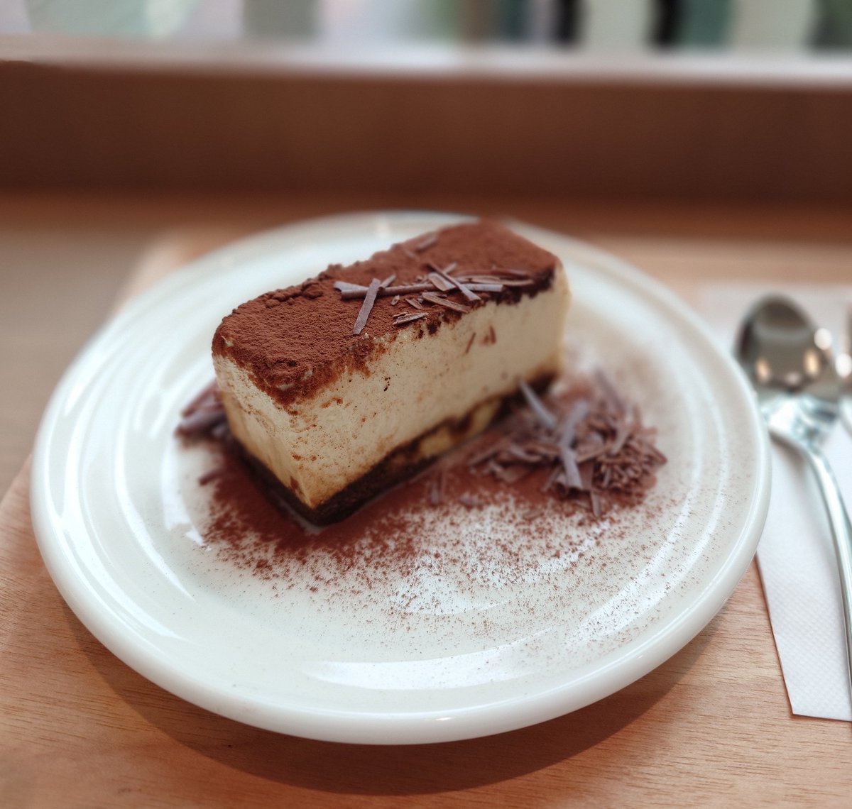 t_bx20's tweet photo. 会場内のcafeで https://t.co/0pqEn0OJ91
