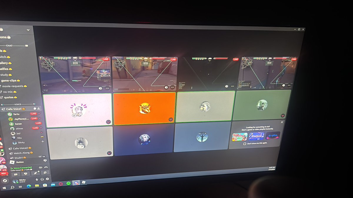 TurtlePowerss's tweet photo. A sight for our eyes, just love watching the gang come together for another trophy!! #TURTLEPOWER #TP 🤩🤩🤩🤩 https://t.co/3ZqD4jSelS