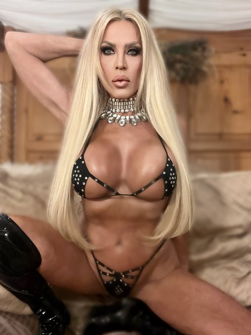 Hello Fans ❤️  I&rsquo;m Live Now The One and Only Amber Lynn&reg;️Legendary Adult Film Star #AmberLynn #PornQueen<a href="/tag/liveonstreamate"class="tags"><span>#liveonstreamate</span></a><a href="/tag/pornqueen"class="tags"><span>#pornqueen</span></a><a href="/tag/amberlynn"class="tags"><span>#amberlynn</span></a><a href="/tag/streamatemodels"class="tags"><span>#streamatemodels</span></a>