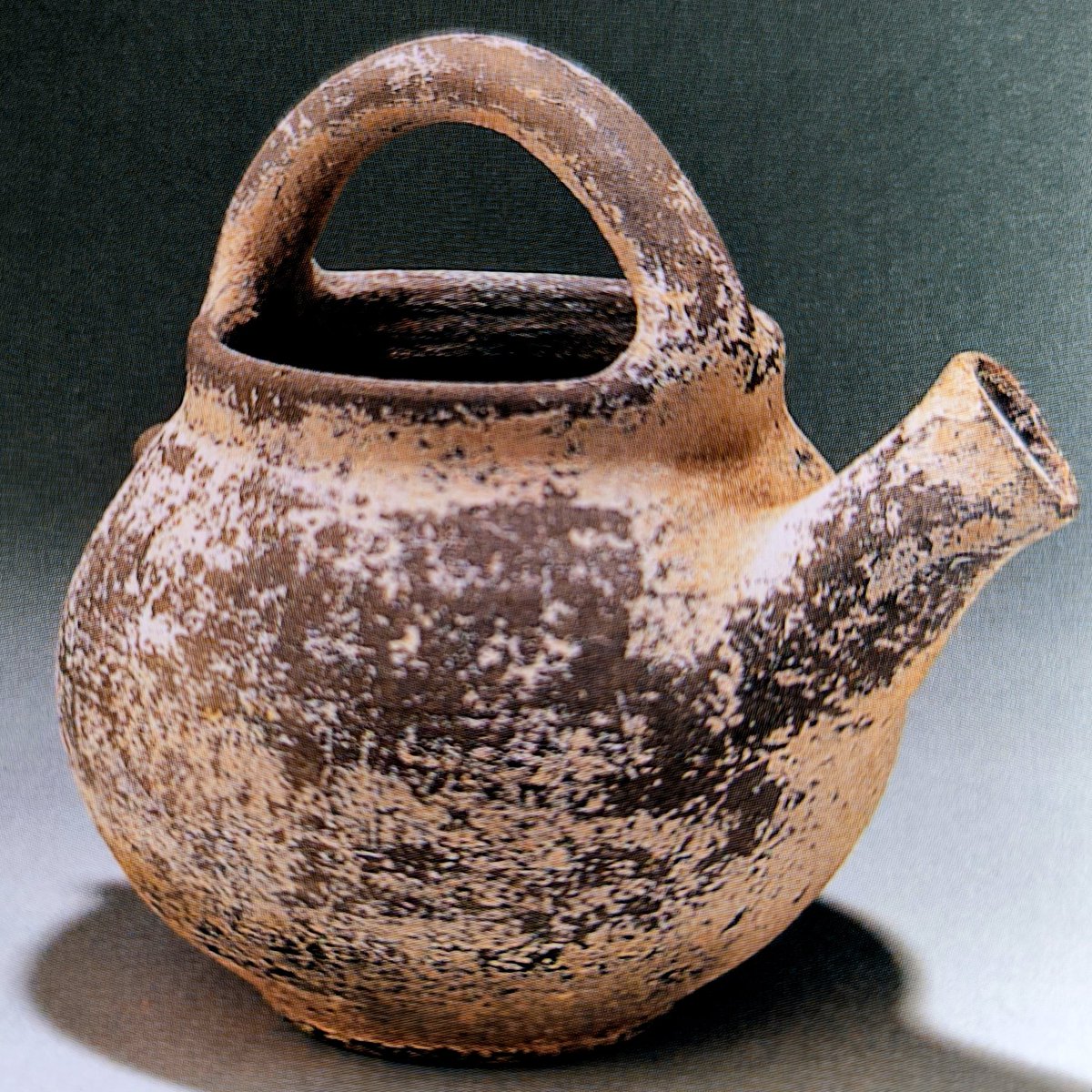 4ti3ti2sp's tweet photo. イランの注口土器(BC1200)
茨城県の縄文晩期注口土器

イランの土偶(年代不詳)
茨城県の土偶(縄文後期前葉)

殷周から秦漢の時代
イランと中国が繋がっていたのは間違いないそして中国と日本が繋がっていたのも間違いない

倭人とは何かを知るには
朝鮮半島よりずっと西を見ることが必要だ😎 https://t.co/jtsSTo3hkQ