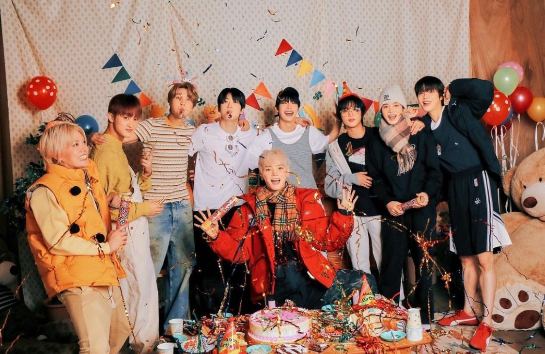 swettyy_mee's tweet image. And also my fams, my home, my coolest squad!🥹😘💚 

#NCT127 #Ilichil #OneTwoSeven